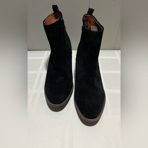 Lucky Natania Bootie women’s size 9 Black Suede NWOT
